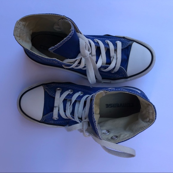 Chuck Taylor All Star Unisex High Top Shoes - Picture 2 of 4